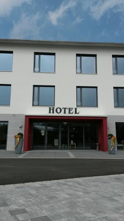 Alpenflair Hotel Buchloe Δωμάτιο φωτογραφία